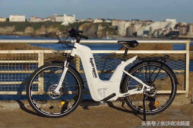 充电两分钟续航百公里，首款氢能源电动自行车问世