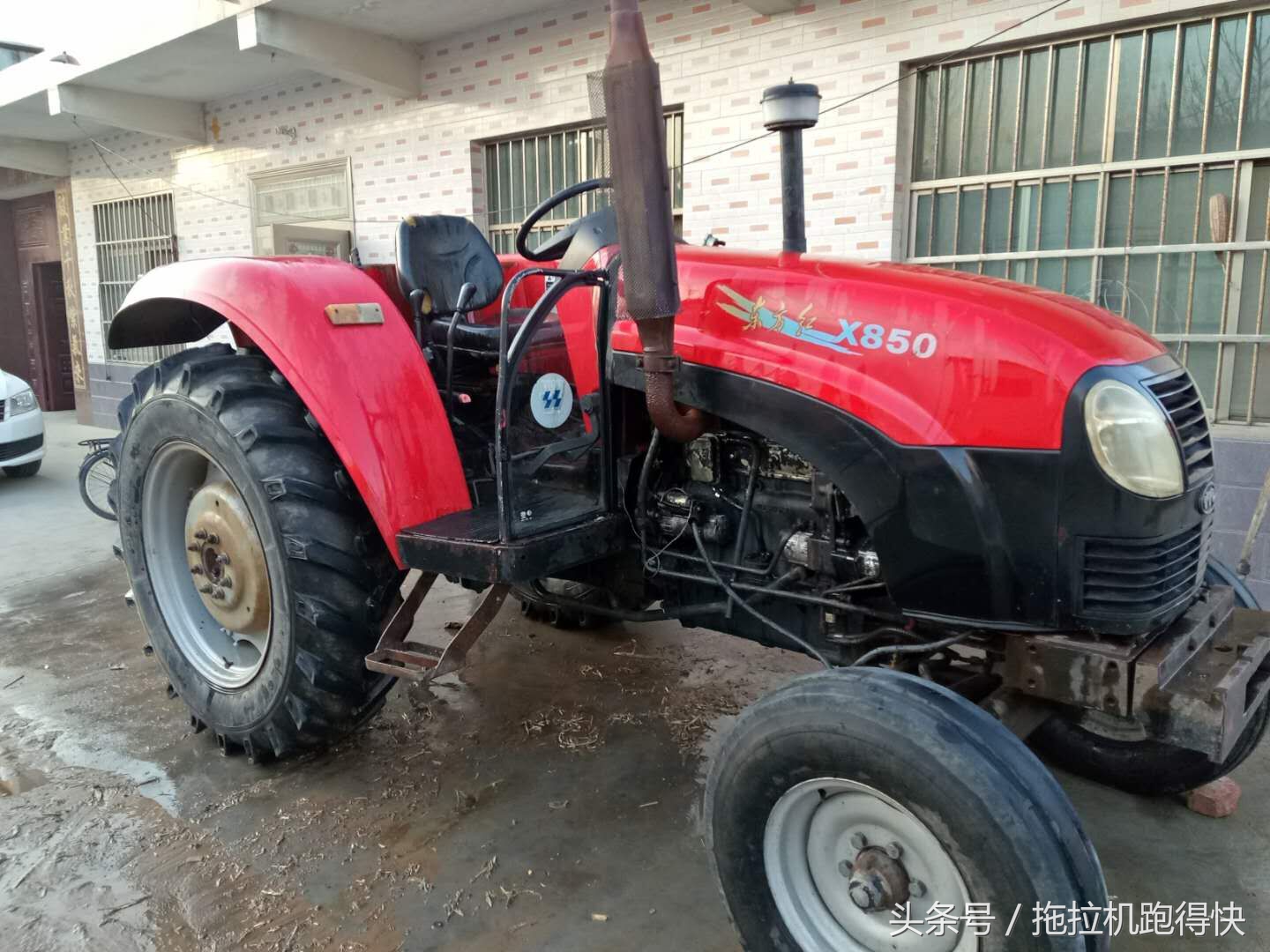 08年東方紅850拖拉機，帶強壓，不到兩萬塊買的