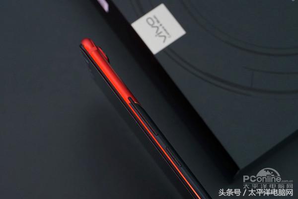 vivo X20王者荣耀周年庆版评测：玩游戏溜到飞起