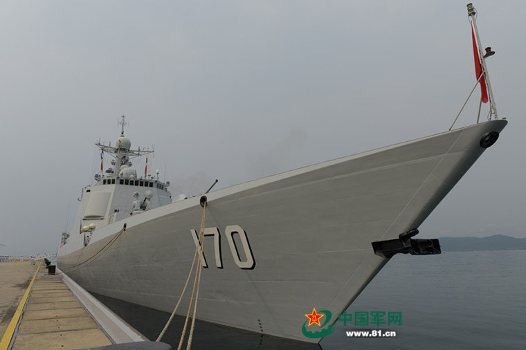 兰州舰赴文莱、新加坡参加海上安全与反恐联演