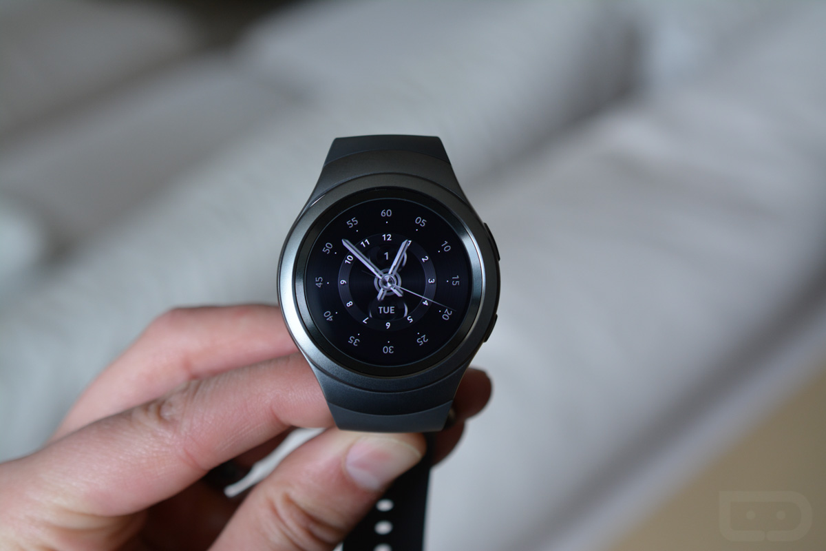 三星 Gear S3 或于 9 月公布，对掐iPhone有机会吗？