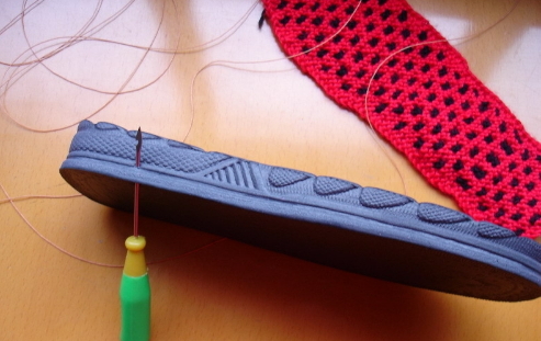 毛线拖鞋编织最详细的图解来了，姐妹们动手造起来！