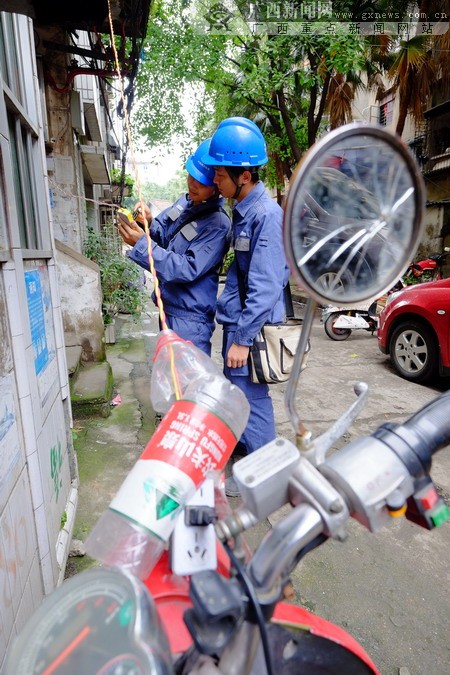 柳州供电局排查电动车充电隐患 吁请市民注意安全
