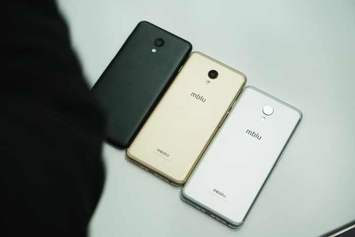 魅蓝S6入门评：这款千元手机的外型完爆同行