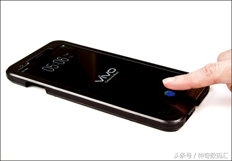 Vivo X20 Plus UD奇怪手机上25日公布：3999元的第一部屏下手机解锁