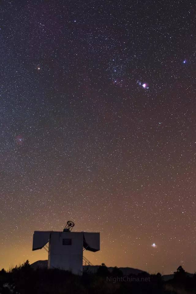 夜空中国 | 耀眼的火星与闪亮的天蝎座