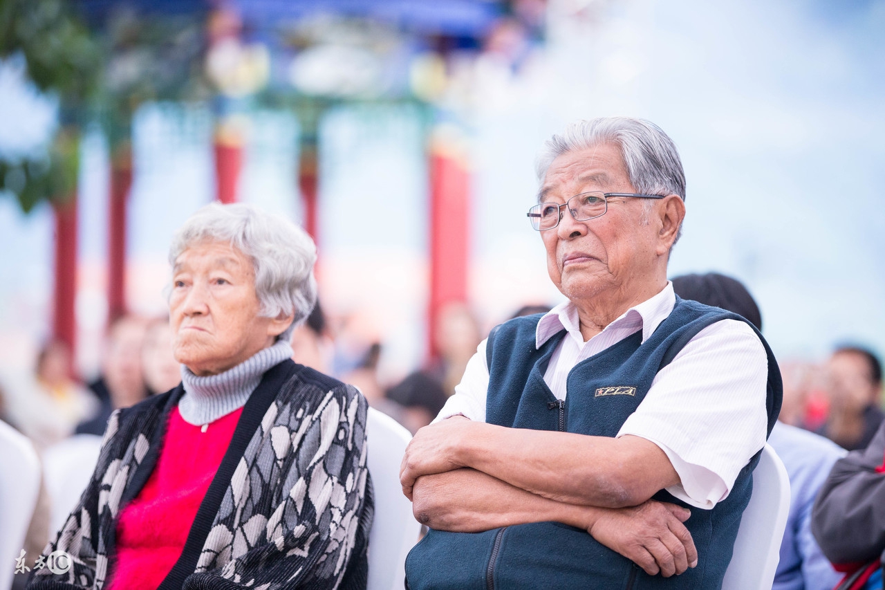 90歲的褚時健退休了,他的這些人生格言必看