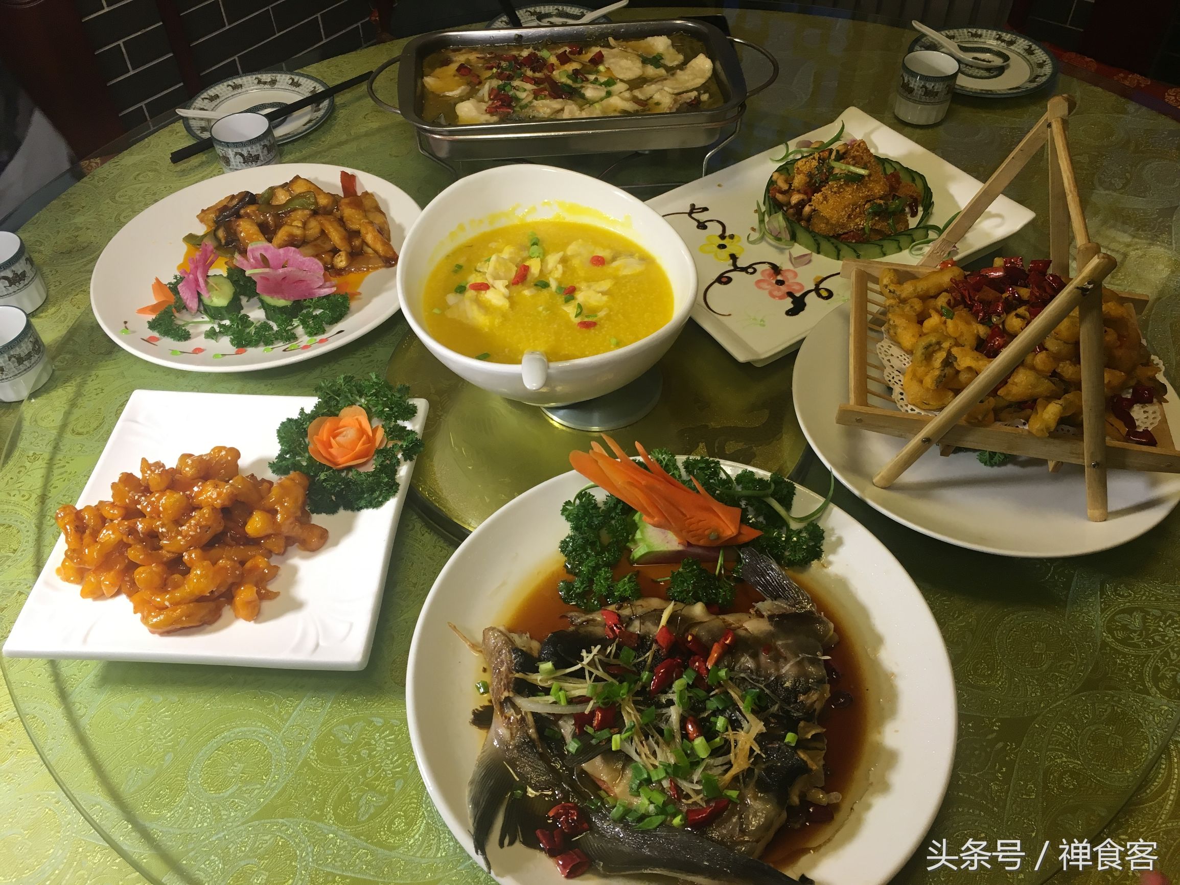 舌尖上的美食~娲皇膳食坊《鲟鱼宴》