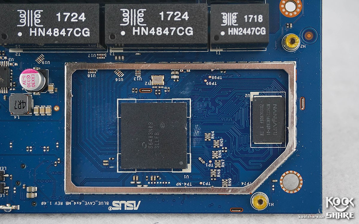 Asus 华硕 Blue Cave AC2600规格 无线路由器 开箱拆解评测