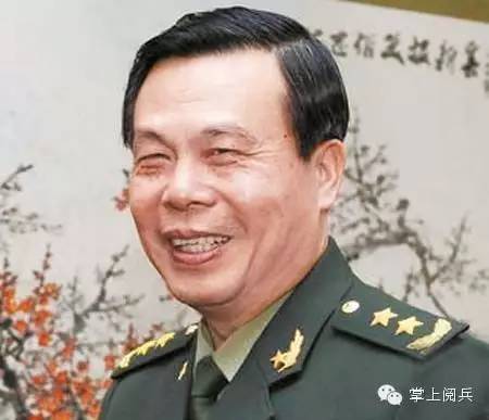 战区调整后,蔡英挺上将首次出现,曾熟悉