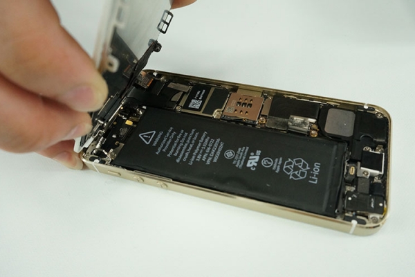 iPhone5s更换屏幕图文教程（多图预警）