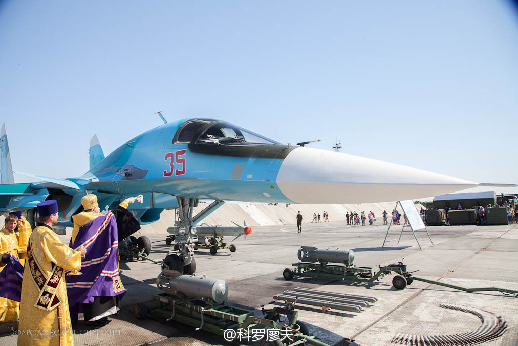 俄罗斯对华销售的苏-35战斗机，要牧师开光才能飞