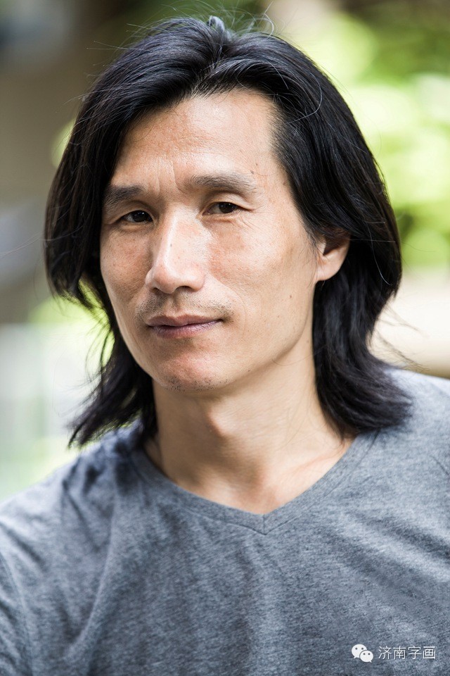 笔墨丰厚，造型高雅——评青年画家孙万灵“自成气象”的写意花鸟