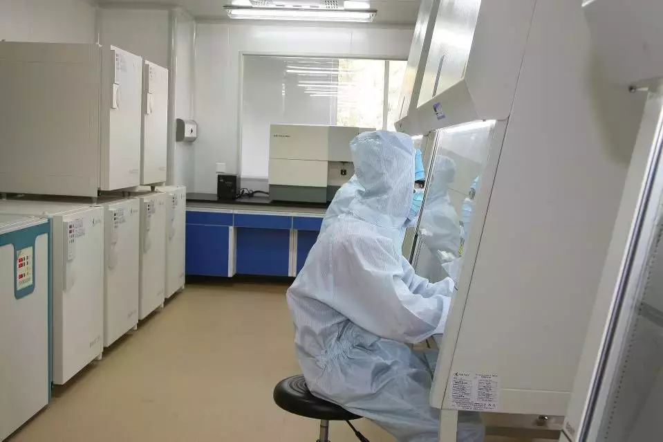 生物安全柜的维护与操作