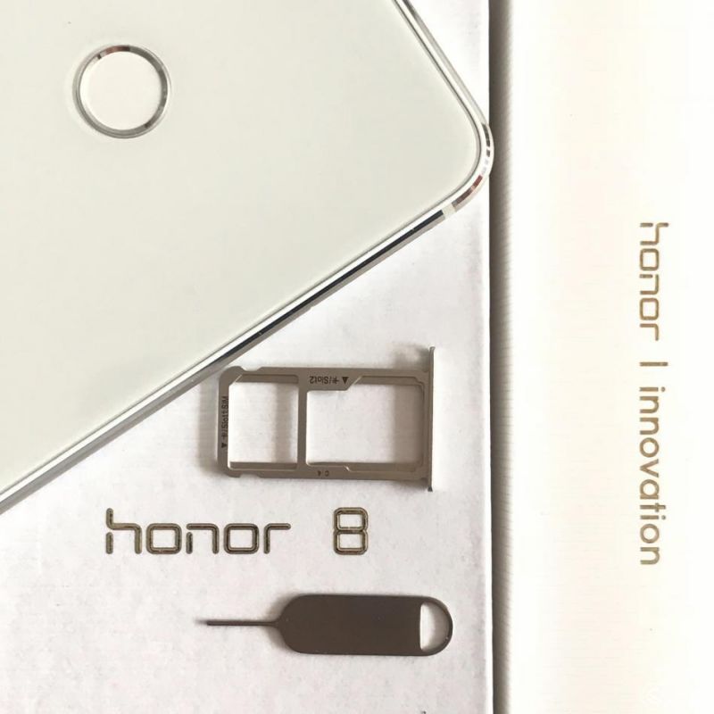 给父母的新年礼物—HONOR 老旗舰荣耀8 手机 开箱