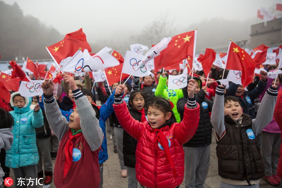 当五环旗传到北京的时候(冬奥进入北京时间！五环旗开启巡游之旅 八达岭长城下出征在即)