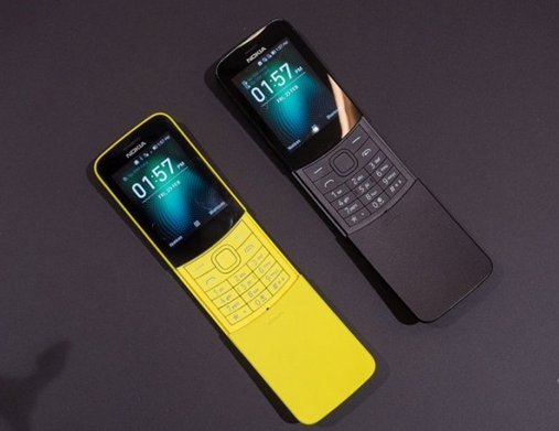 最經典滑盖手机传奇重归，Nokia8110升級4g，25天较长续航力！