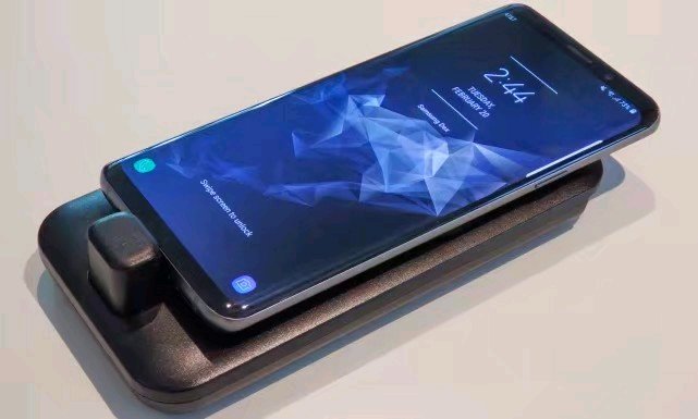 Galaxy S9 PK iPhone X：旗舰手机你买谁？