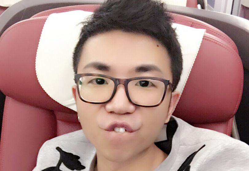 斗鱼土豪主播远洋君疑似跳槽？微博中一个表情暗示了下一家！