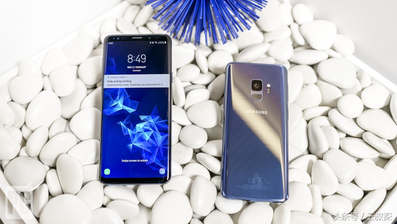 Samsung Galaxy S9 vs iPhone X 谁更值得购买？