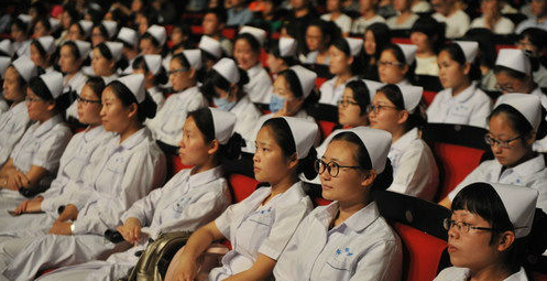 安徽省 “十佳”医生护士事迹报告会在合肥大剧院隆重举行