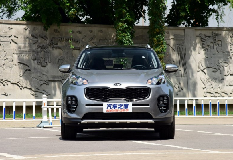 15万的国产7座SUV：荣威W5性价比完胜起亚KX5