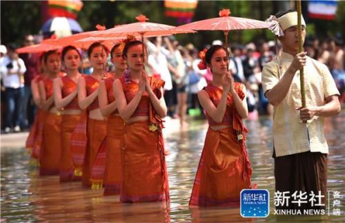 泼水节的来历由来及节日故事 泼水节的历史传说介绍