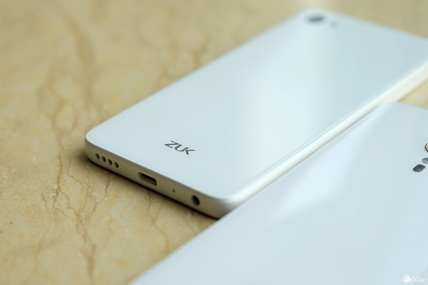 不负所望，ZUK Z2 手机上抢先感受