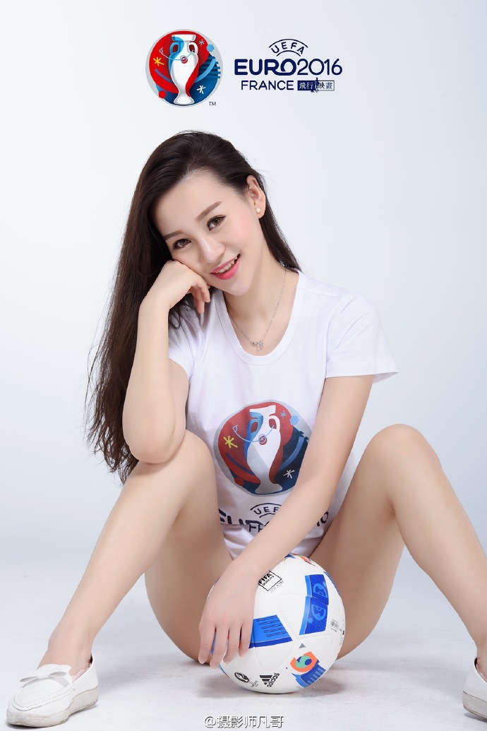 李丽沙世界杯是怎么回事(美女空姐陪你看欧洲杯)