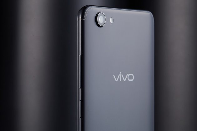 vivo Y71真机图赏：年青人标准配置！颜值爆表性价比高的意味着