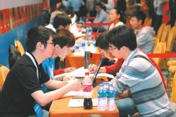 大连招聘会:151家企业招IT人才不设学历门槛