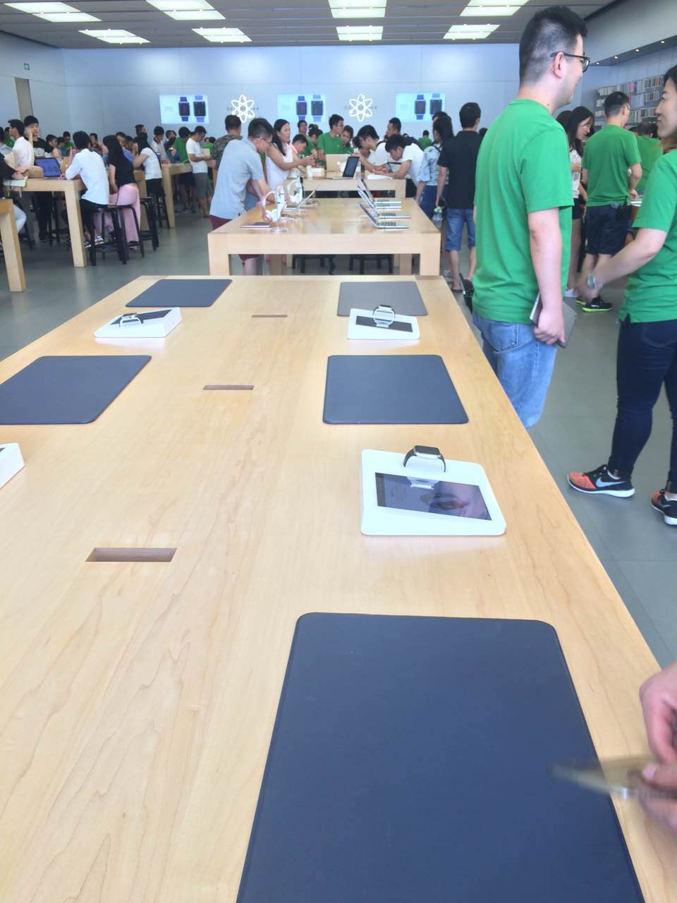 如何预定你的Apple store零售店售后维修服务？