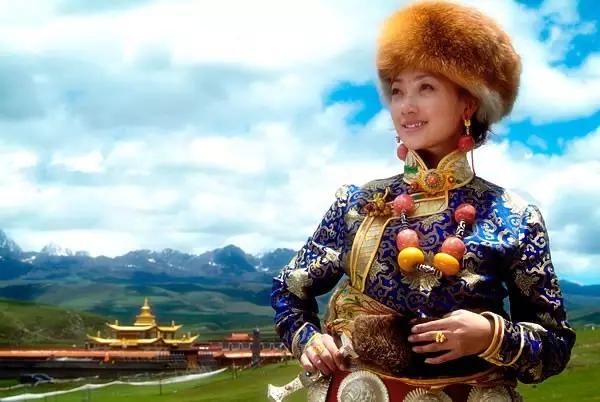 真土豪！藏族姑娘自带上亿元嫁妆征婚，什么样的嫁妆这么值钱