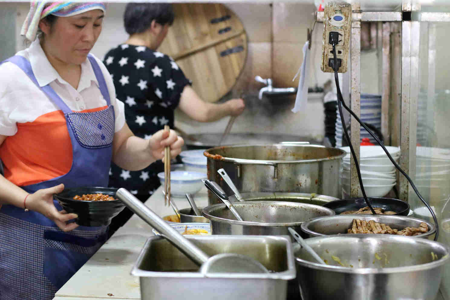 上海工人阶级的标配辣肉面！