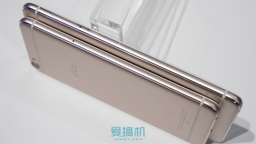 双子对比，vivo X7 /X7 Plus上手体验