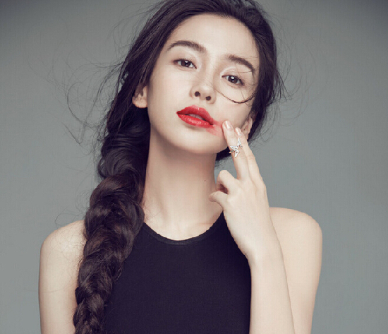 长辫子精灵的心事~~~~是谁解开了麻花辫?