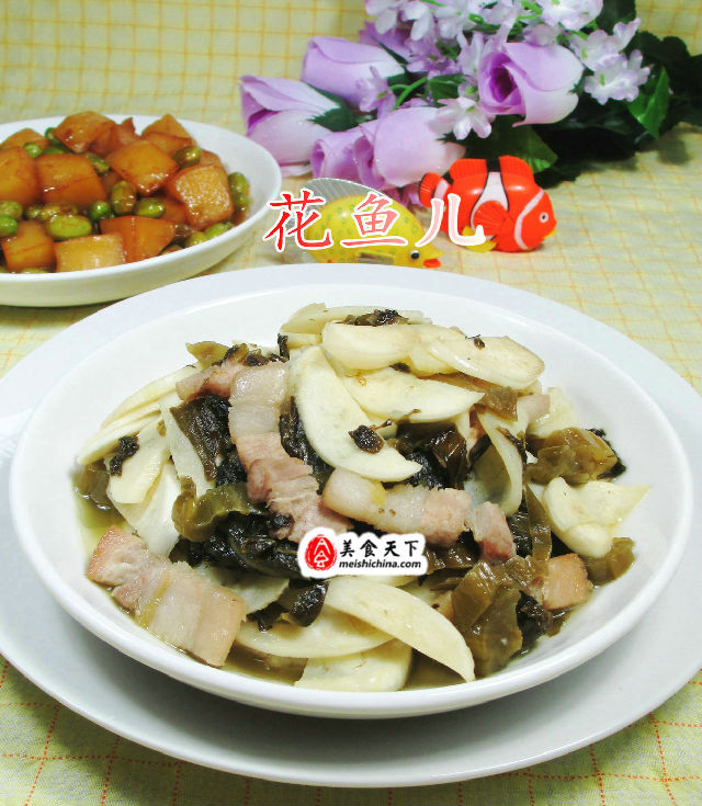 猪肉酸菜炒茭白