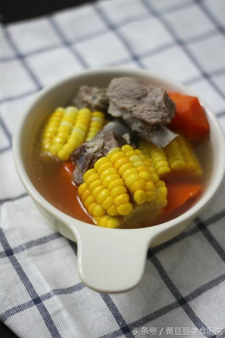 最适合夏季喝的一道的时蔬汤，制作工序简单，清淡不油腻
