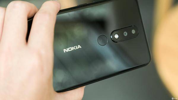 Nokia X5 感受：软情结、硬素养，贴近生活