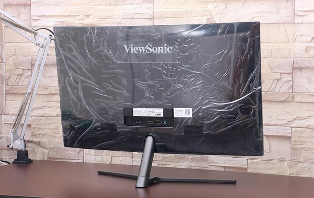 入门级 2K 144Hz，优派 VX2758-2KC-PRO 曲面显示器开箱