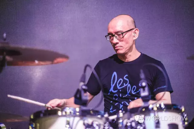 Livehouse show of Huang Xiaohu, how many person has listened to her once bar show? 