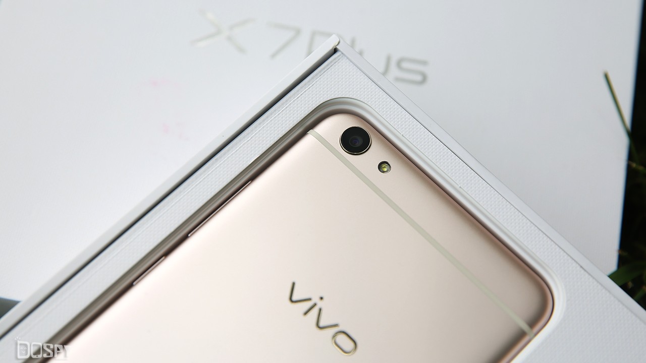 众测汇报：vivo x7 Plus，柔光灯自拍照照亮夜的漂亮