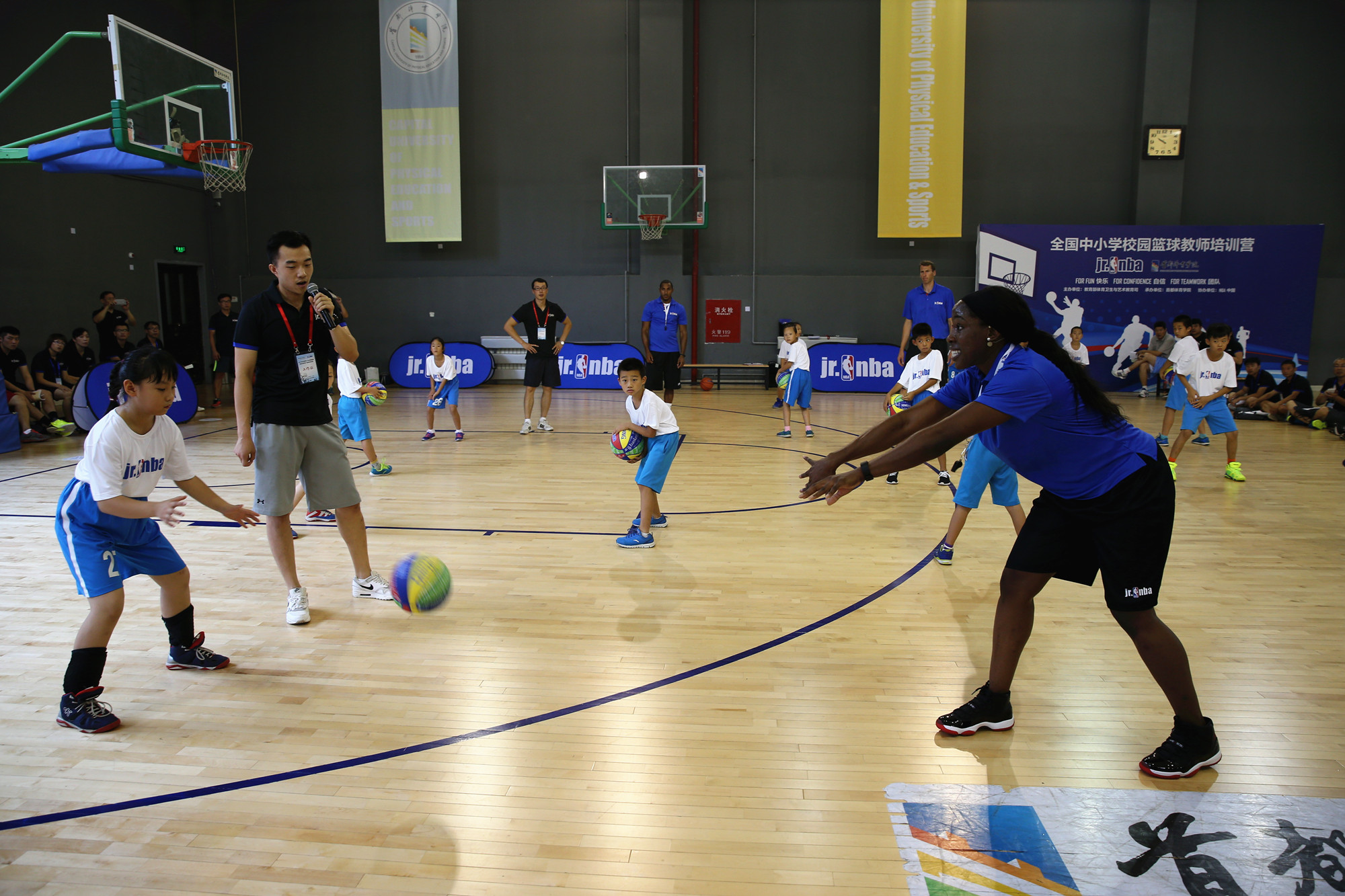 NBA中国正式开启全国中小学体育老师培训项目