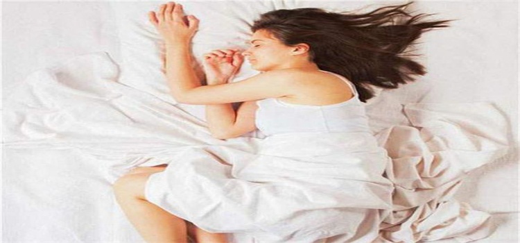 错误睡姿会影响宝宝的健康发育！准妈妈们是这样睡的吗？