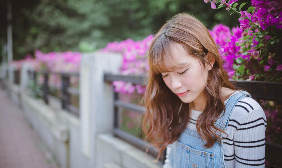 关于念旧的唯美句子 微信朋友圈怀旧的句子说说心情图片