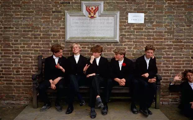 霸道总裁的成长之路，揭秘英国顶尖中学——伊顿公学