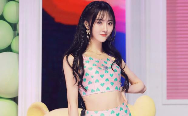 段艺璇吃三四盒米饭孙芮要4盒许佳琪2到3盒，SNH48姐妹是真能吃