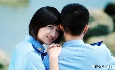 女孩，如果只是愛那身軍裝，請(qǐng)你不要選擇軍戀