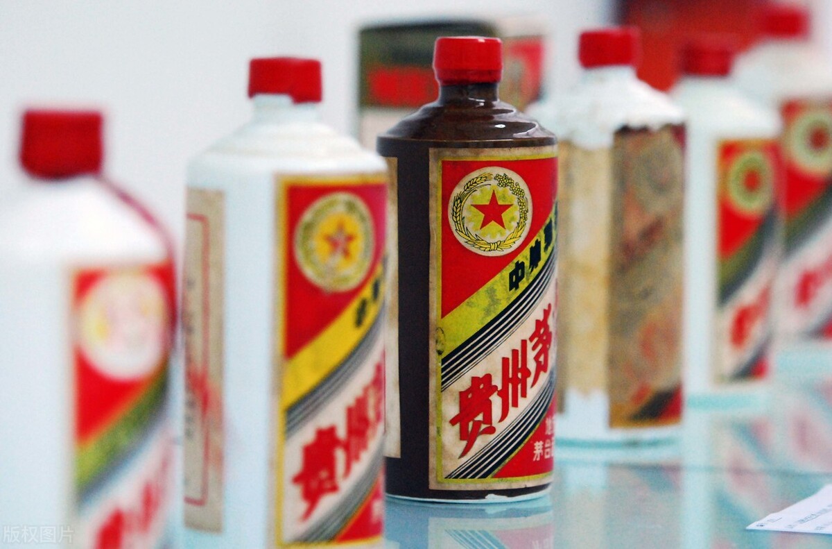 1955年的茅台酒厂共计生产多少吨茅台酒？这其中又有什么故事？
