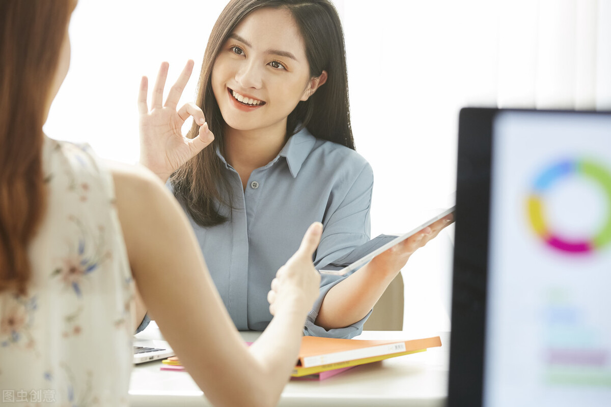 自媒体到底该怎么赚钱？打造个人品牌影响力才是终极法宝